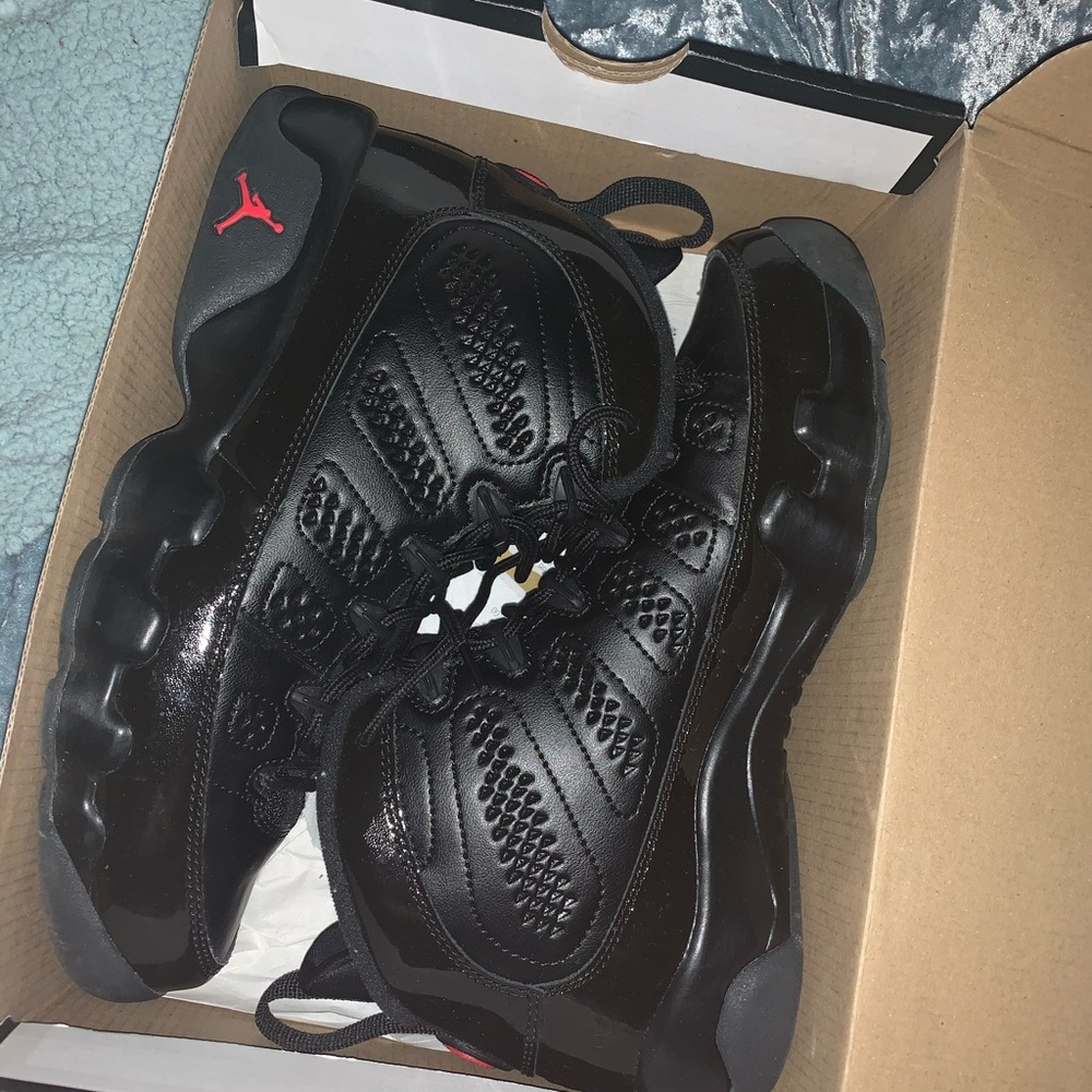 Size 7 Grade school Bred 9’s